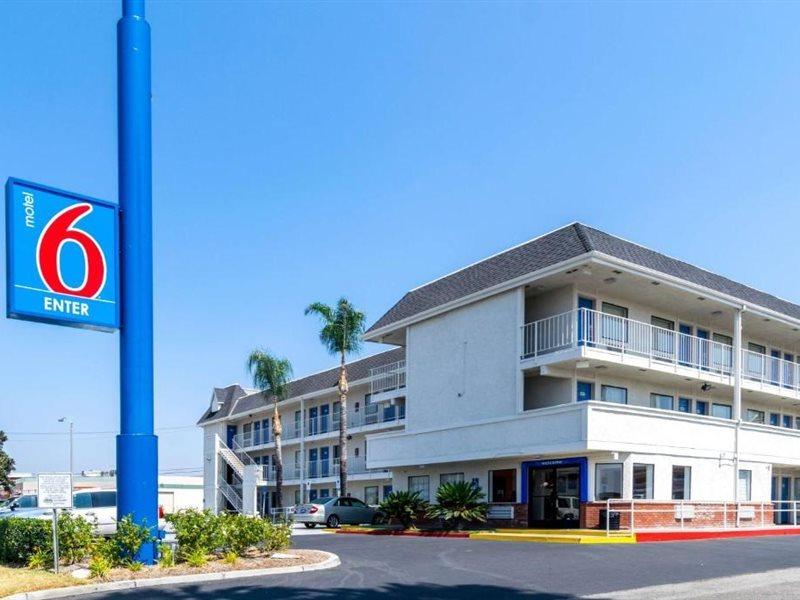 Motel 6-Anaheim, Ca - Fullerton East ภายนอก รูปภาพ