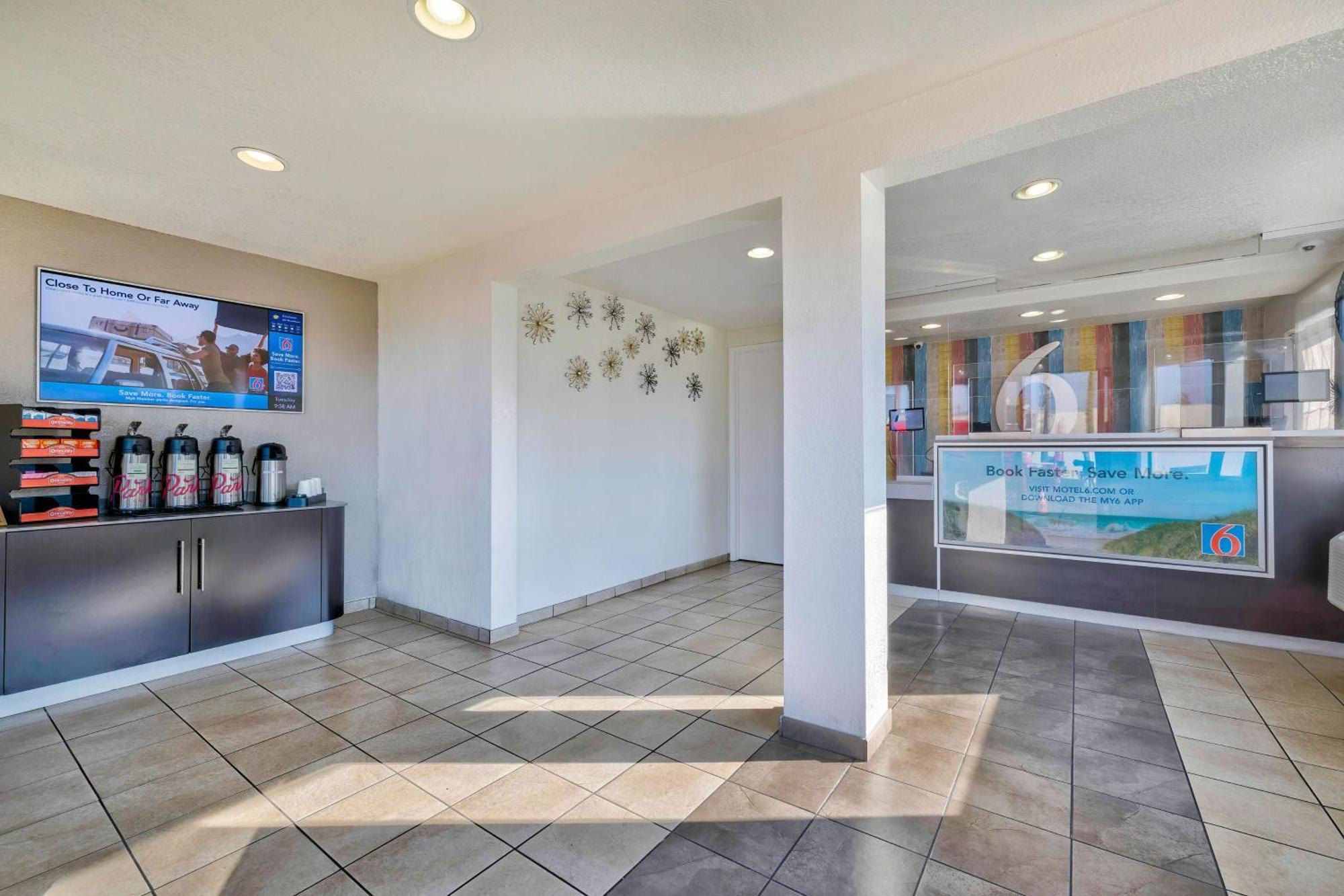 Motel 6-Anaheim, Ca - Fullerton East ภายนอก รูปภาพ