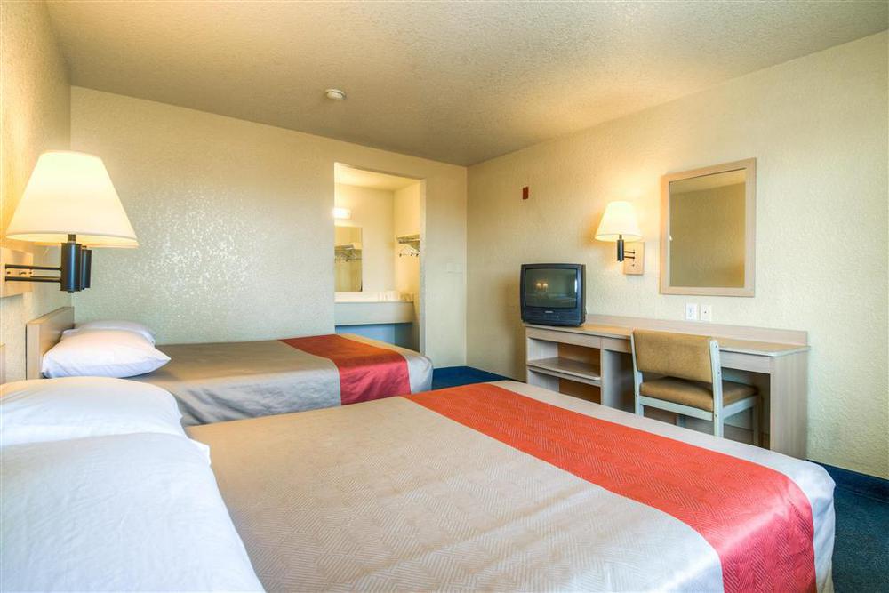 Motel 6-Anaheim, Ca - Fullerton East ห้อง รูปภาพ